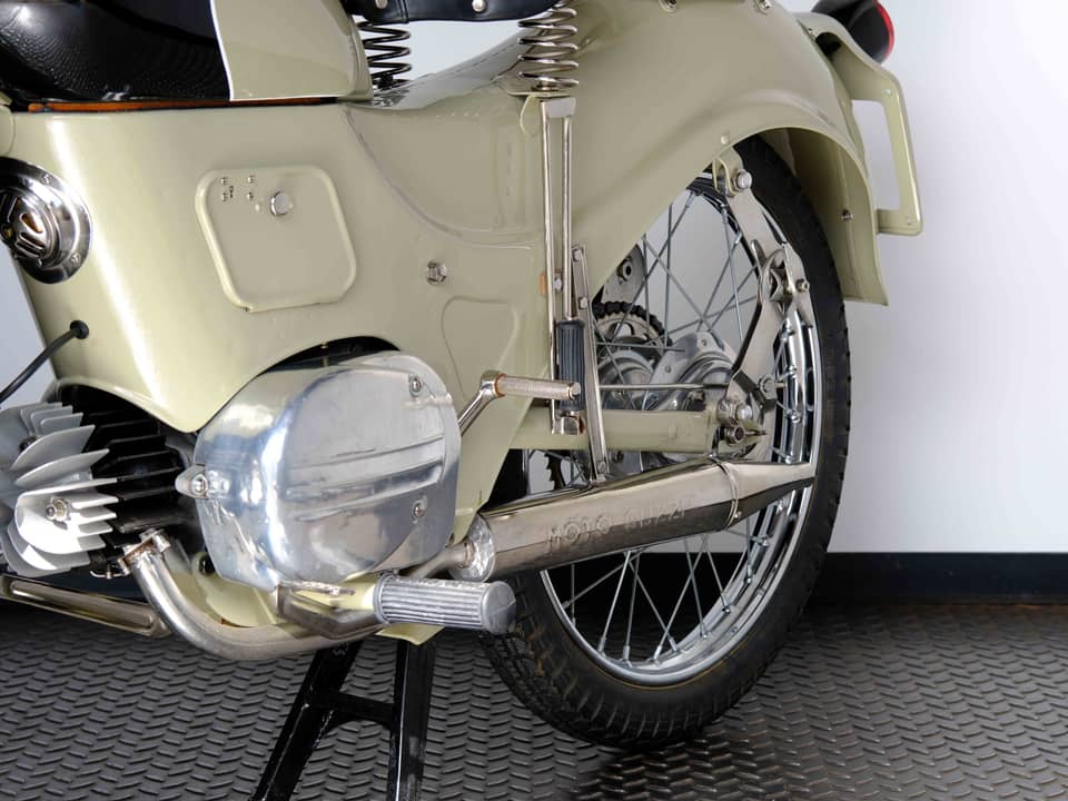 Bild 28/61 von Moto Guzzi Zigolo Turismo (1954)