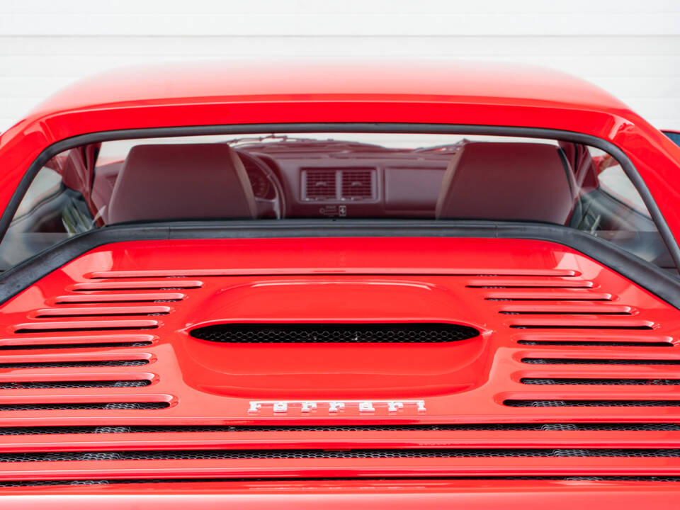 Imagen 27/89 de Ferrari F 355 Berlinetta (1996)
