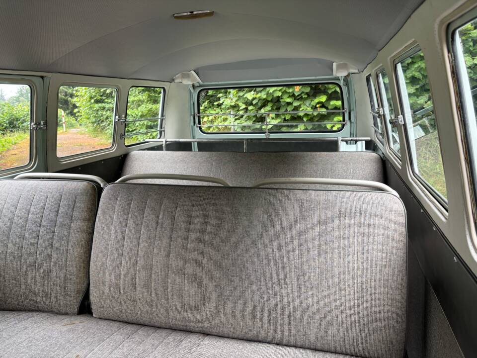 Bild 12/41 von Volkswagen T1 Samba (1964)