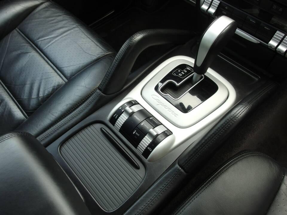 Imagen 62/97 de Porsche Cayenne Turbo (2007)