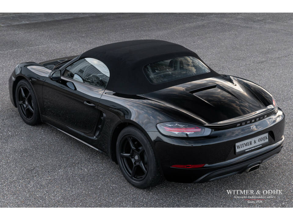 Image 7/30 of Porsche 718 Boxster (2016)