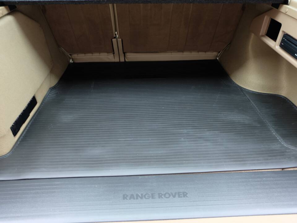 Afbeelding 41/95 van Land Rover Range Rover 4.6 Vogue (2002)