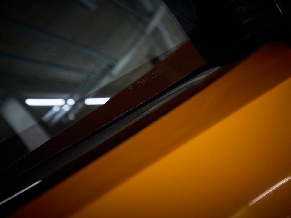 Image 53/99 of Lamborghini Murciélago (2003)