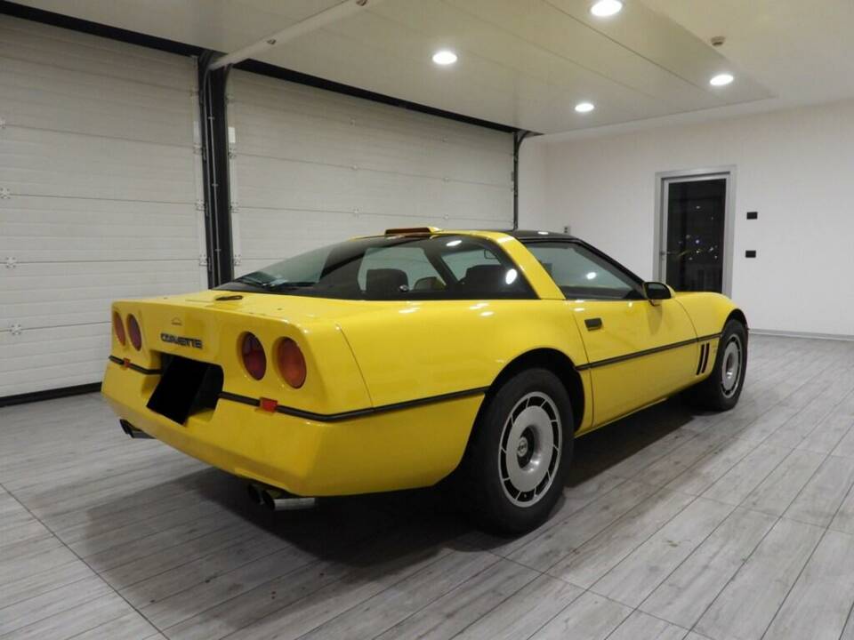 Image 4/15 de Chevrolet Corvette (1984)