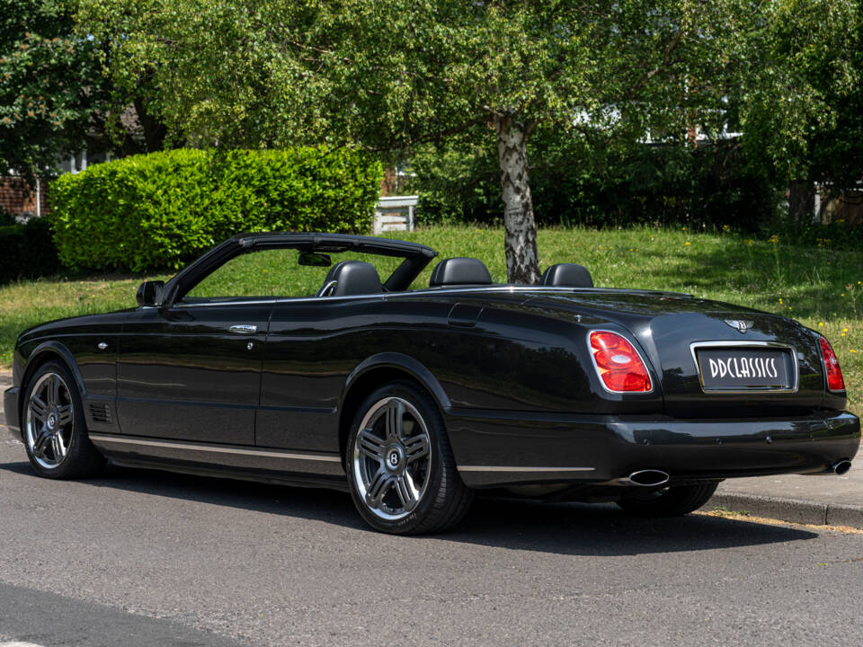 Image 4/31 of Bentley Azure T (2009)