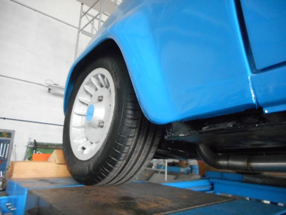 Image 83/98 de Renault R 4 TL (1984)