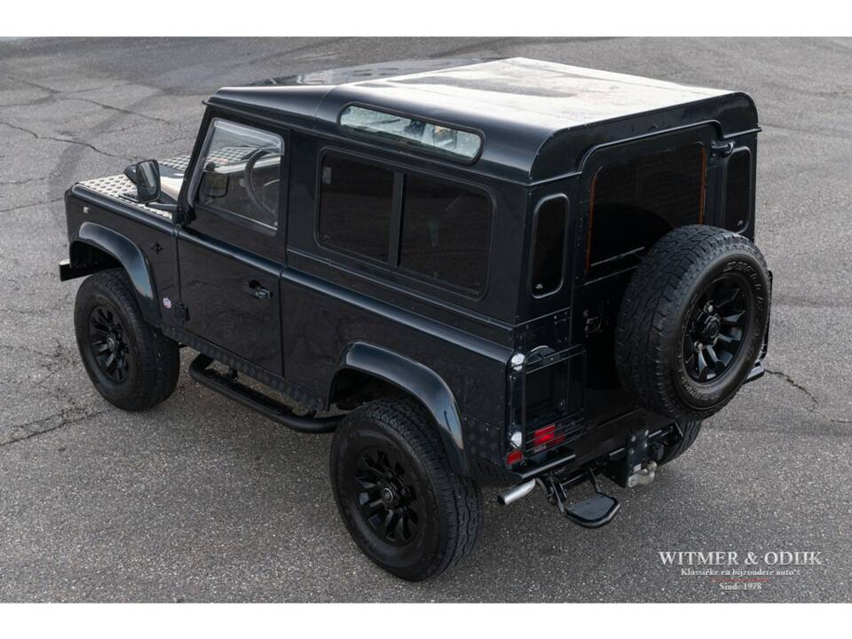 Bild 11/23 von Land Rover Defender 90 (1996)
