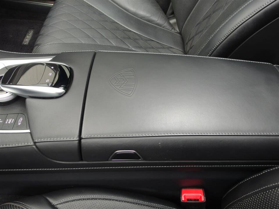 Bild 23/99 von Mercedes-Benz Maybach S 500 (2015)