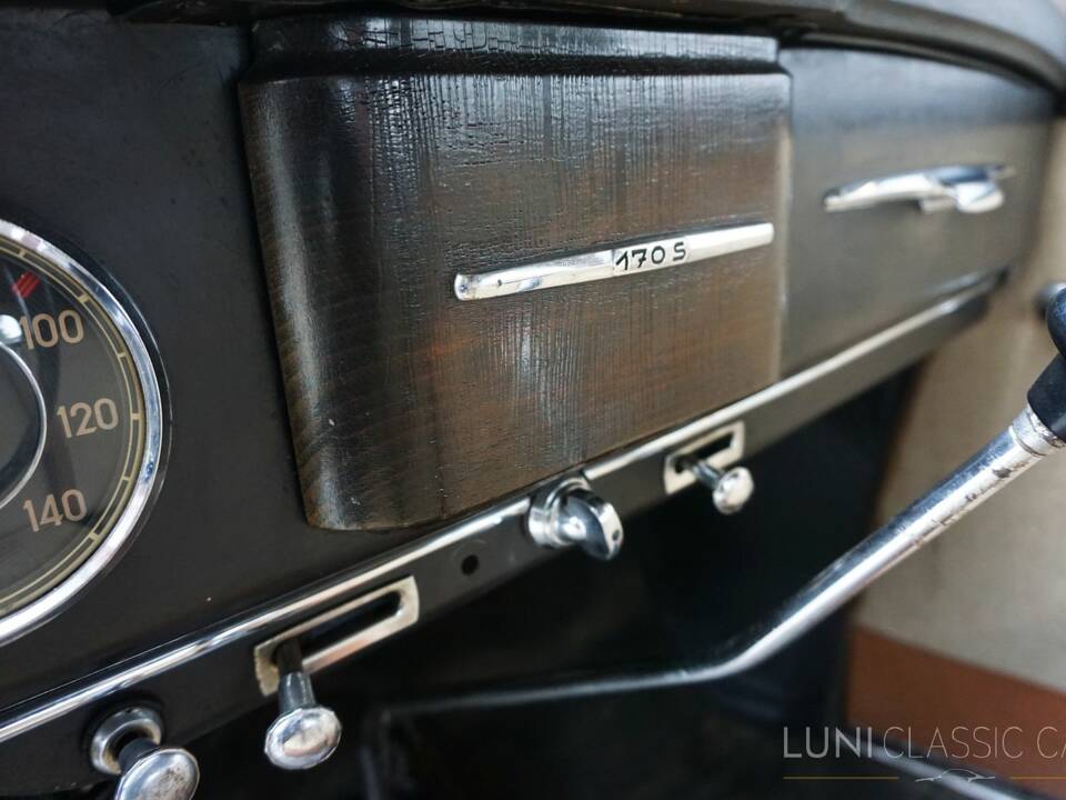 Bild 39/53 von Mercedes-Benz 170 S (1950)