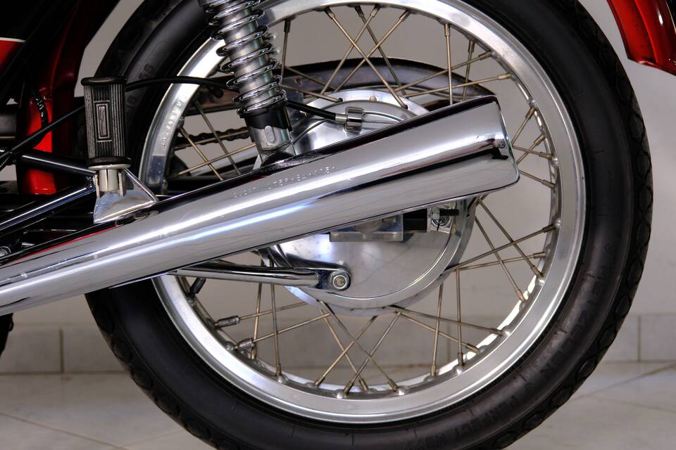 Immagine 57/96 di Ducati 750 GT (1974)
