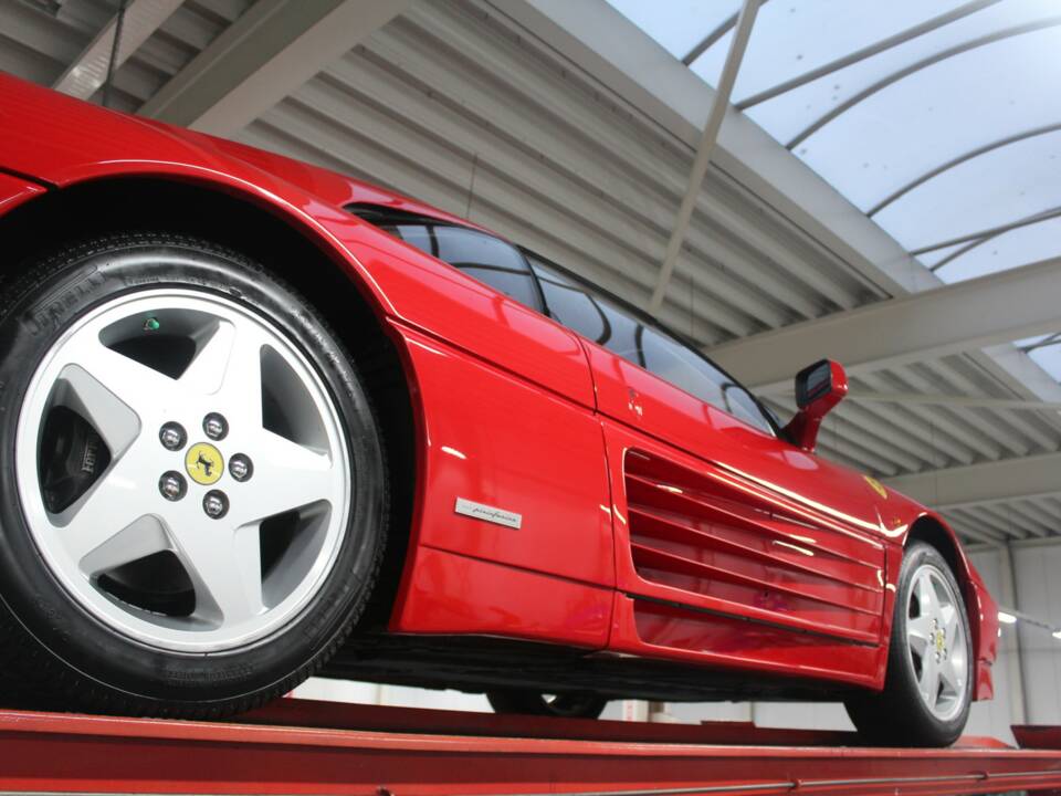 Bild 9/50 von Ferrari 348 TS (1991)