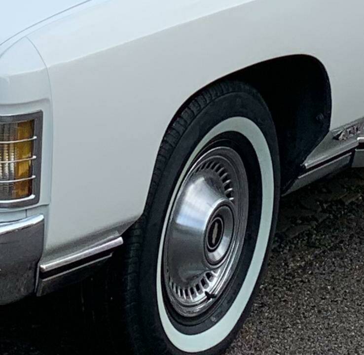 Image 33/37 de Chevrolet Impala Convertible (1971)