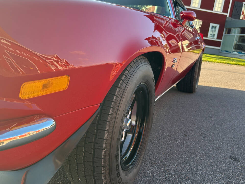 Image 13/100 of Chevrolet Camaro (1970)