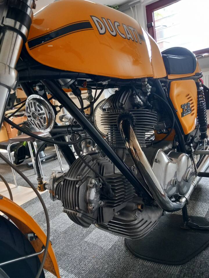 Immagine 15/30 di Ducati 750 Sport (1973)