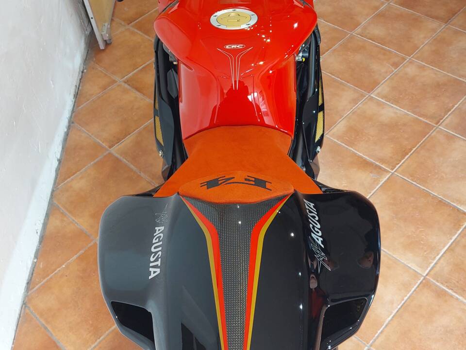 Immagine 16/50 di MV Agusta DUMMY (2004)