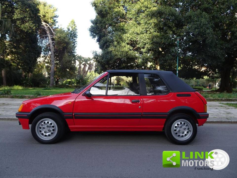 Afbeelding 3/10 van Peugeot 205 CTi 1,6 (1988)