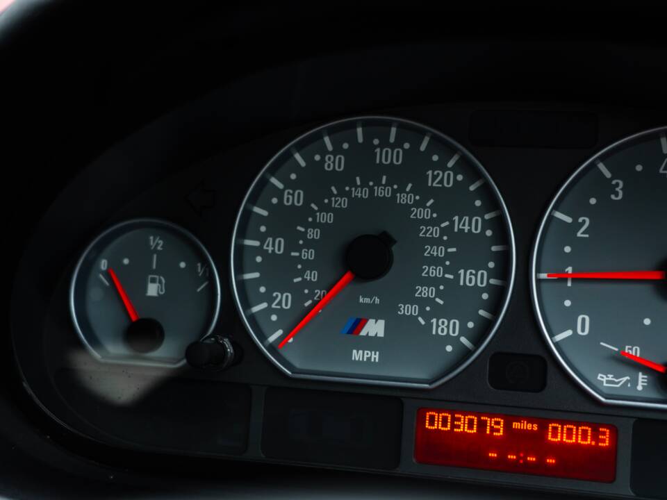 Bild 37/68 von BMW M3 (2003)