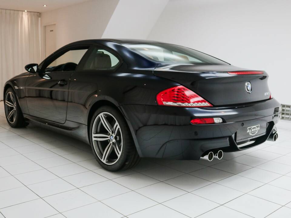 Afbeelding 3/13 van BMW M6 (2007)
