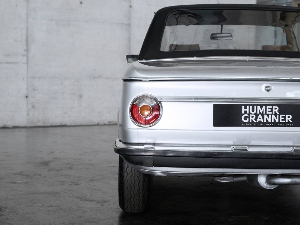 Bild 37/50 von BMW 2002 Baur (1972)