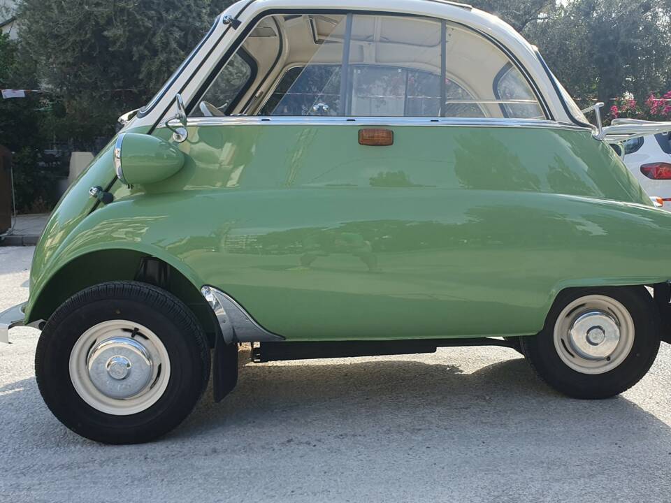 Image 11/98 de BMW Isetta 250 (1961)