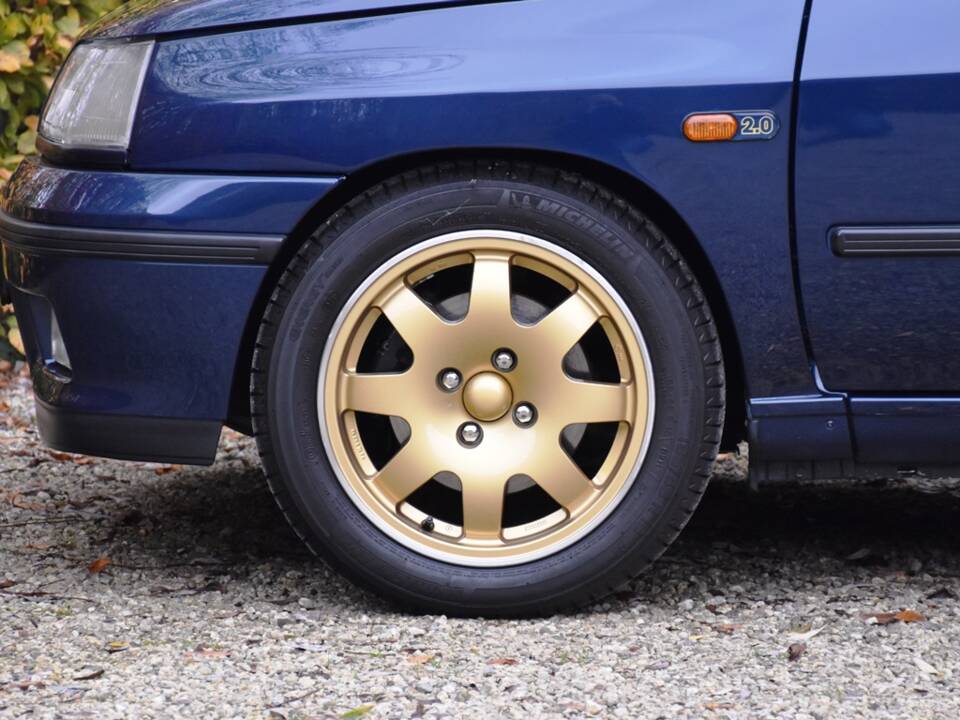 Bild 19/37 von Renault Clio I Williams (1994)