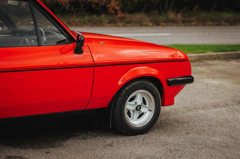 Immagine 32/50 di Ford Escort RS 2000 (1980)