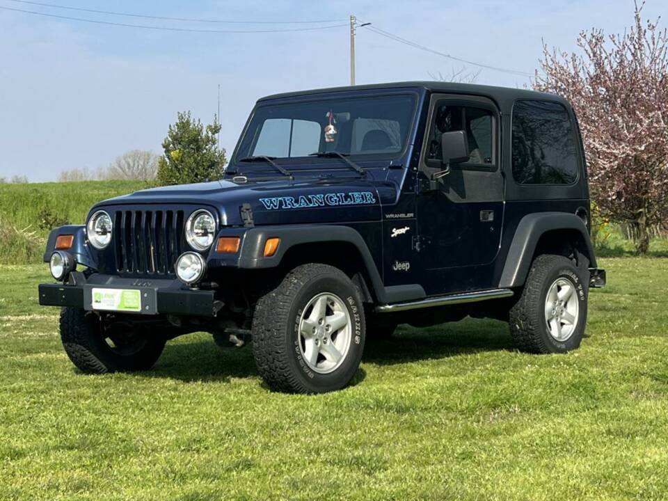 Image 1/38 of Jeep Wrangler Sport Hardtop 2.5 (1997)