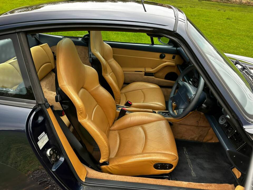 Bild 40/54 von Porsche 911 Targa (1997)