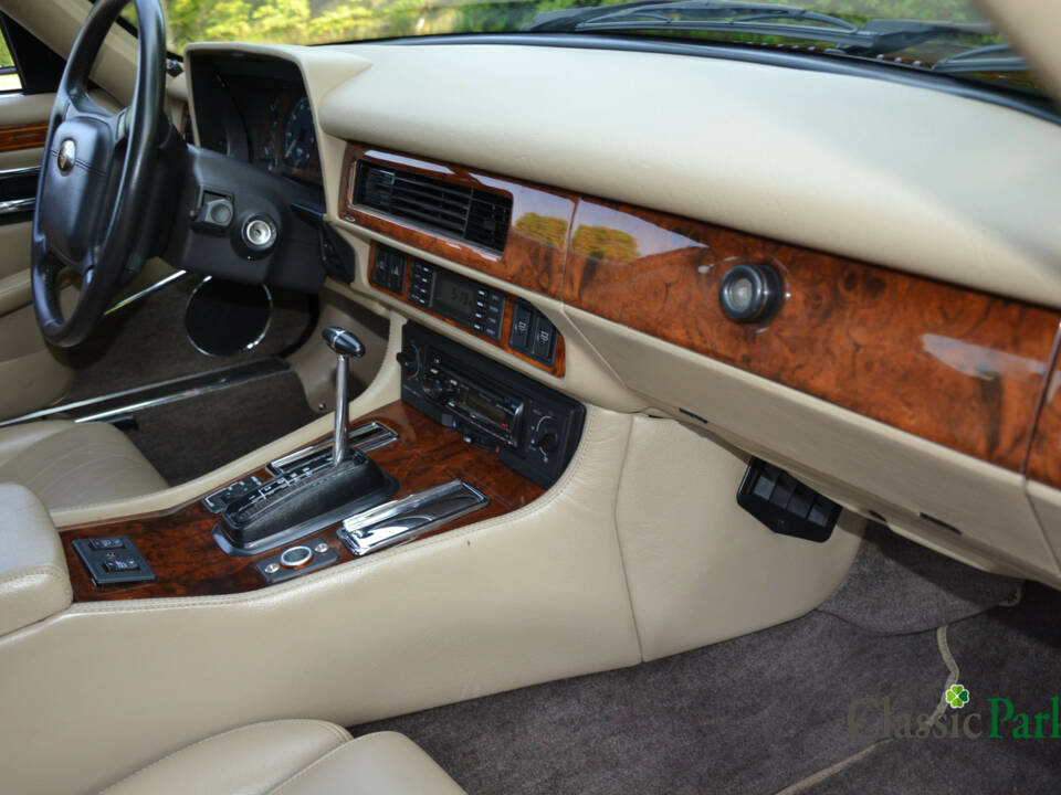 Imagen 26/50 de Jaguar XJS 5.3 V12 (1992)