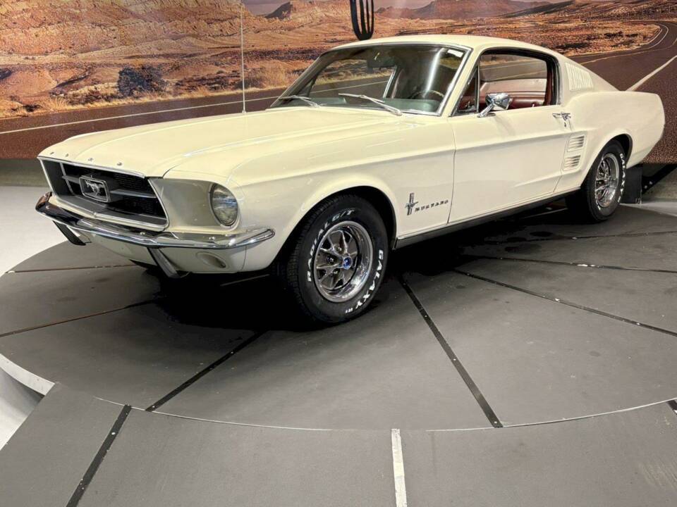 Image 4/35 of Ford Mustang 390 GTA (1967)