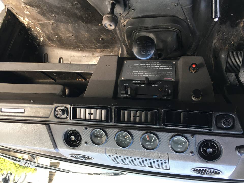 Bild 10/11 von Land Rover Range Rover Classic (1981)