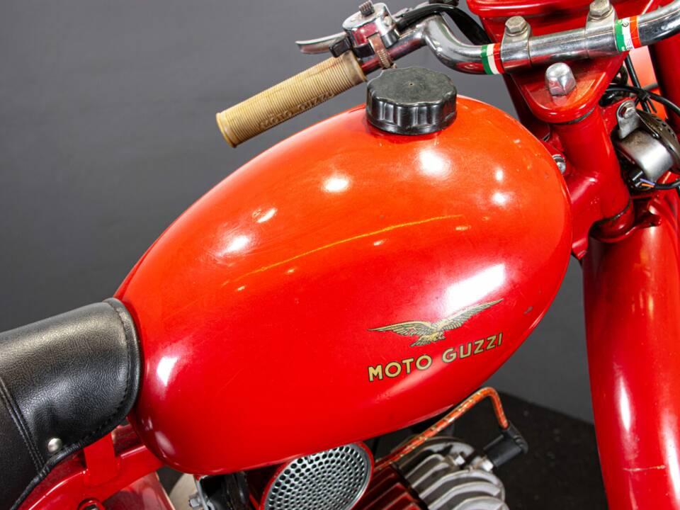 Afbeelding 41/42 van Moto Guzzi Motoleggera 65 (1954)