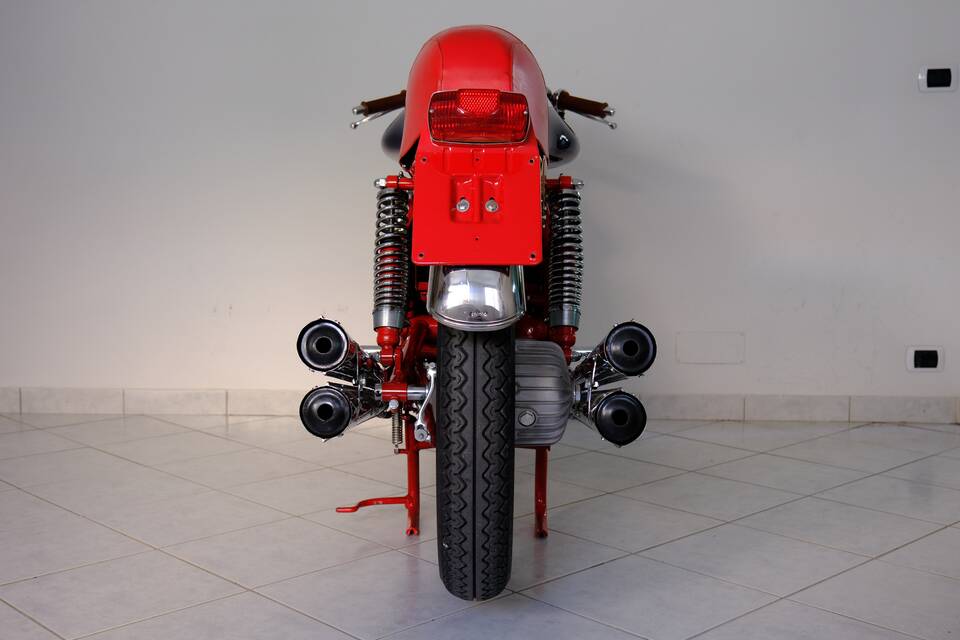 Image 77/99 of MV Agusta 750 Sport (1971)