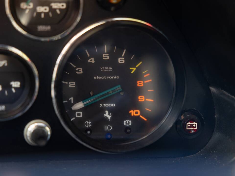 Bild 39/50 von Ferrari 308 GTBi Quattrovalvole (1983)