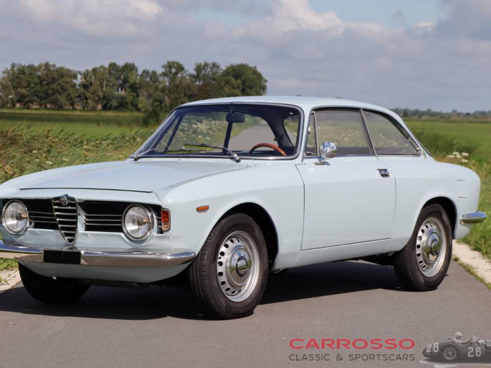 Afbeelding 10/50 van Alfa Romeo Giulia 1600 Sprint GT Veloce (1967)