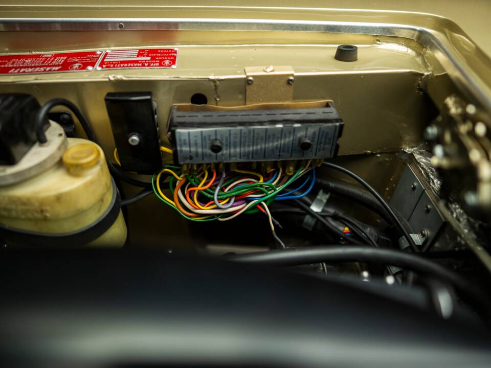 Bild 96/100 von Maserati Ghibli (1968)