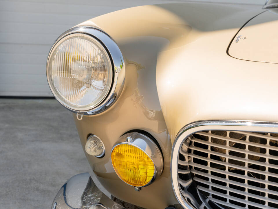 Afbeelding 13/88 van Maserati 3500 GT Touring (1960)