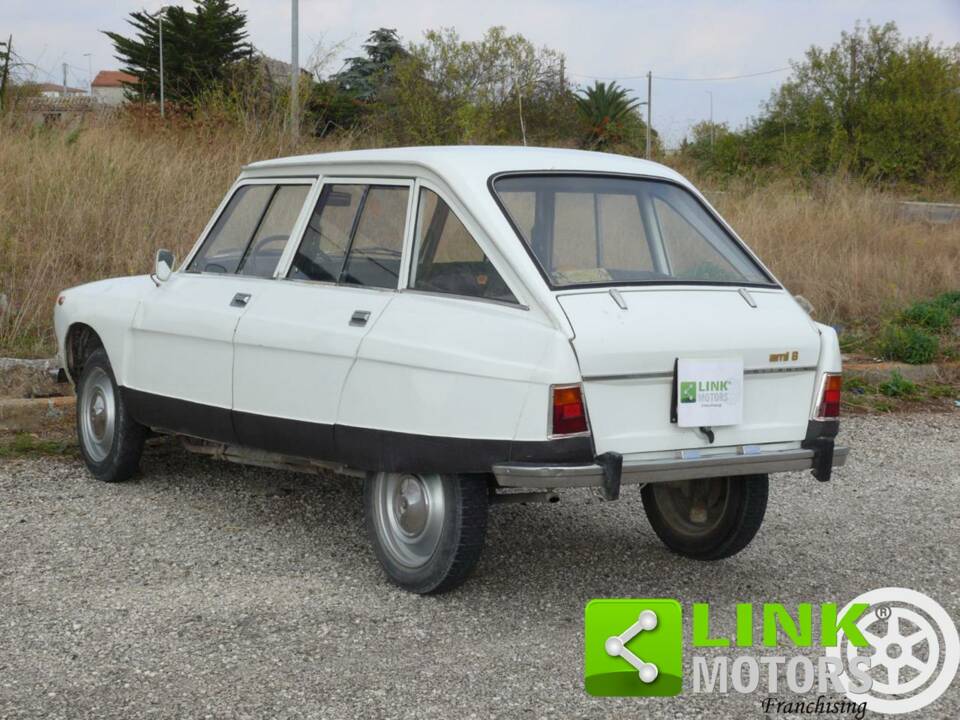 Immagine 6/10 di Citroën Ami 8 (1970)