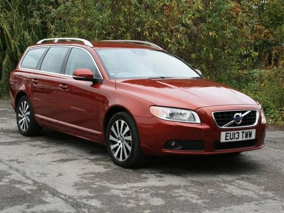 Imagen 2/10 de Volvo V70 D5 (2013)
