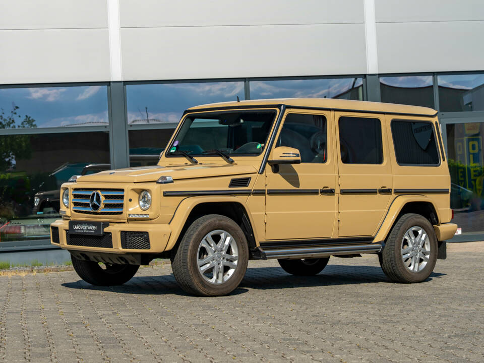 Image 2/33 of Mercedes-Benz G 500 (LWB) (2017)