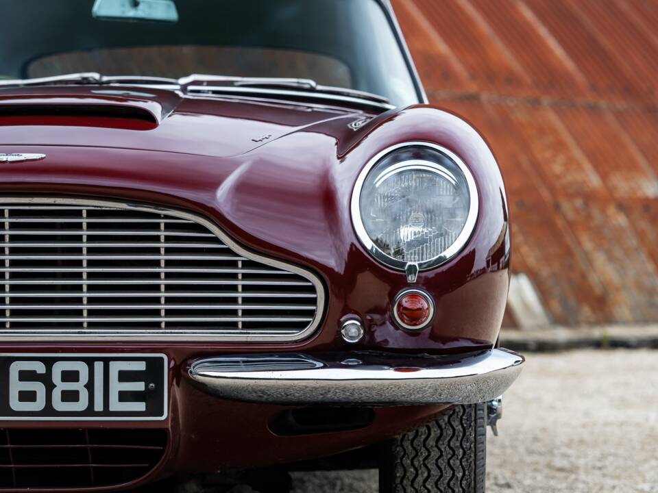 Bild 14/39 von Aston Martin DB 6 (1967)