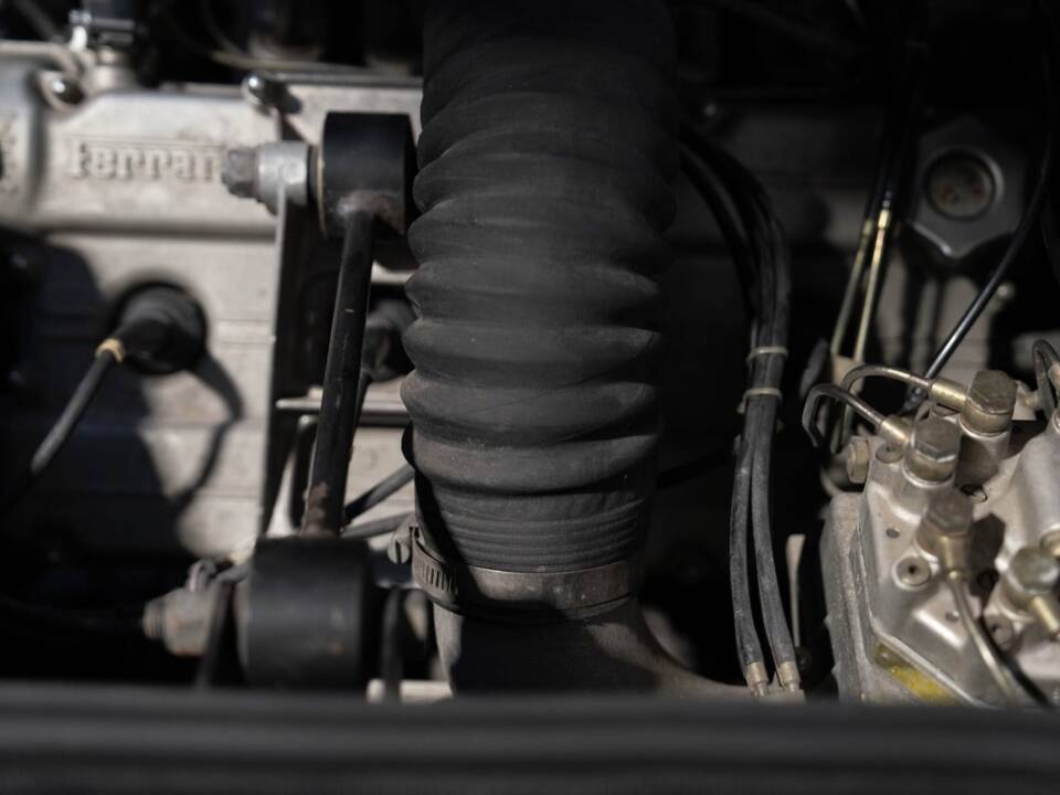 Bild 83/85 von Ferrari 308 GTSi Quattrovalvole (1985)