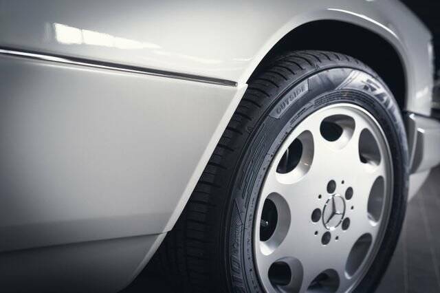 Image 9/15 of Mercedes-Benz E 420 (1995)