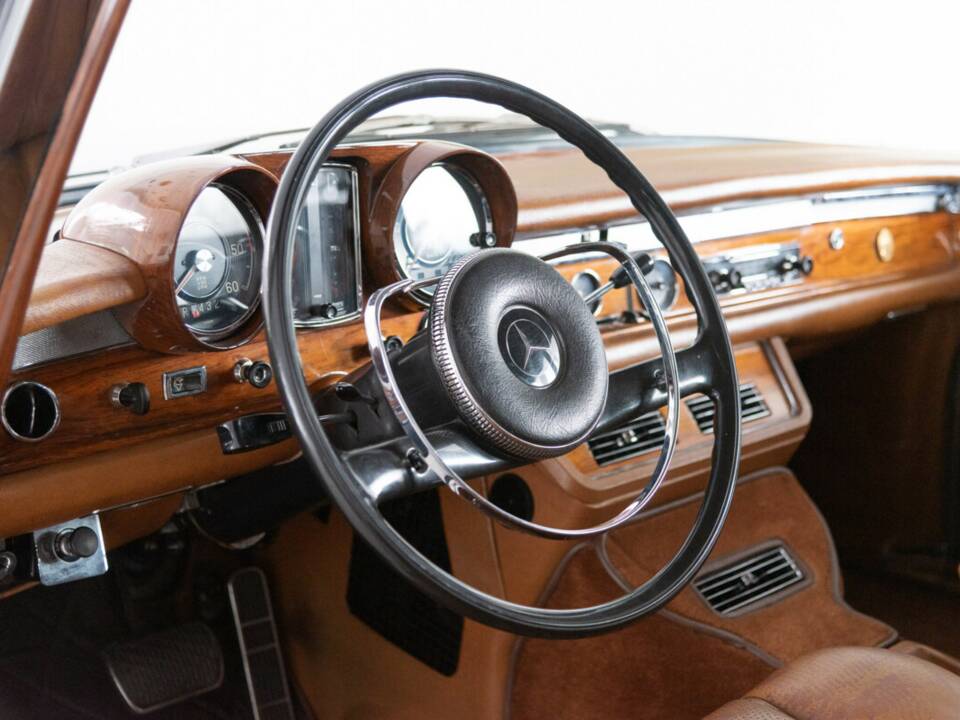 Bild 28/39 von Mercedes-Benz 600 (1967)
