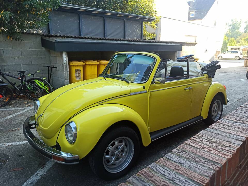 Bild 6/11 von Volkswagen Käfer 1303 LS (1975)