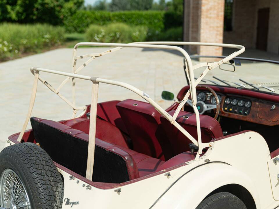 Bild 34/50 von Morgan 4/4 1600 (1989)