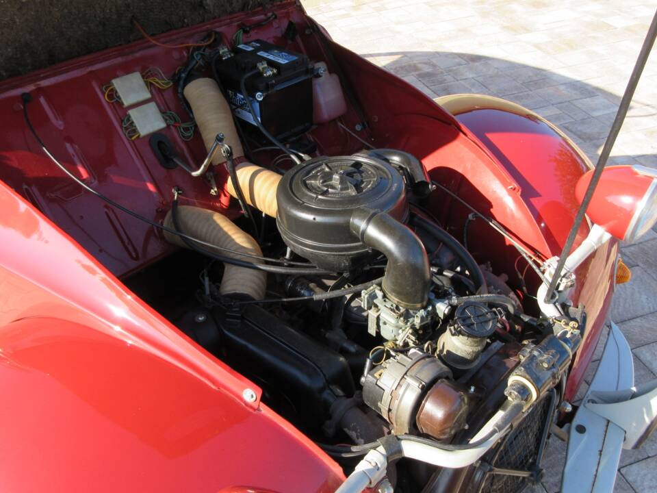 Bild 9/13 von Citroën 2 CV 6 (1983)