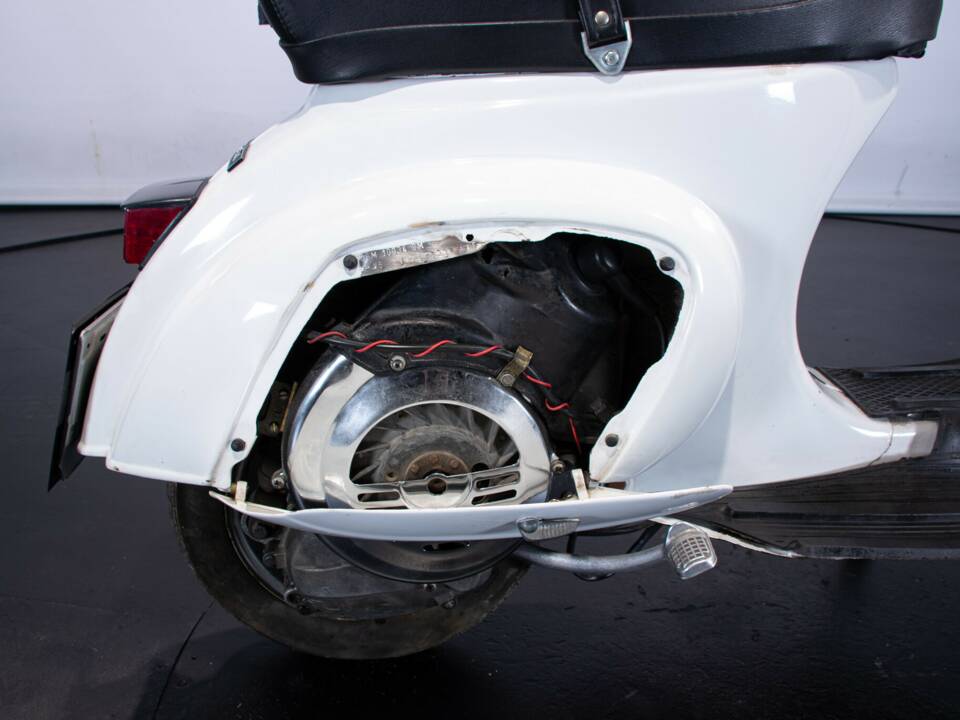 Image 10/50 of Piaggio Vespa 50 Special (1972)