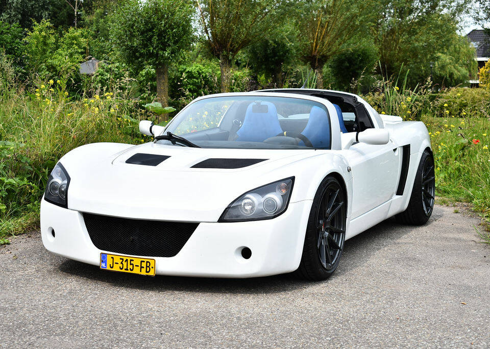 Bild 2/6 von Opel Speedster 2.2 (2002)