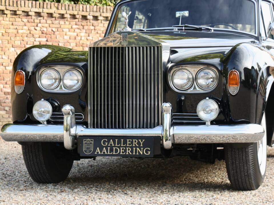 Image 11/50 de Rolls-Royce Silver Cloud III (1965)